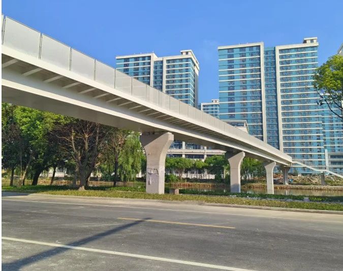 昆山巴城梧桐創(chuàng)新谷道路景觀提升工程（人行橋、塔基路橋、金鳳凰路一號(hào)橋、金鳳凰路二號(hào)橋、毛許路橋）順利完工
